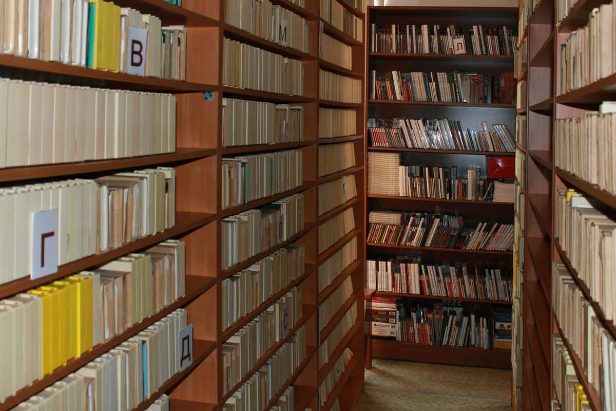 Читальный зал отдела библиотечного обслуживания людей с ограничениями жизнедеятельности - фото 1