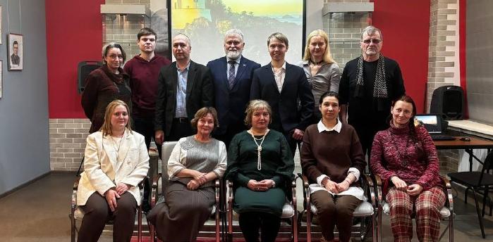 От рукописи к публикации: в библиотеке обсудили пути продвижения творческих работ