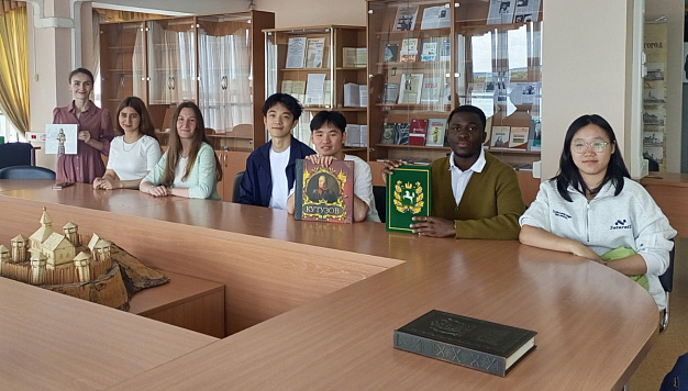 Первое знакомство с томским краеведением