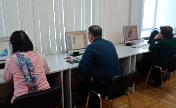 Слушатели приступили к освоению программы для создания презентаций