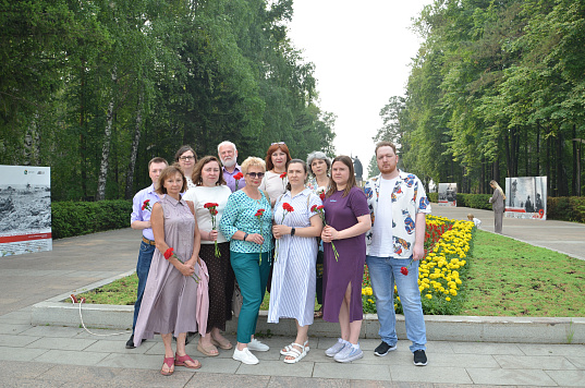 Томская Пушкинка приняла участие в мероприятиях, посвященных Дню памяти и скорби